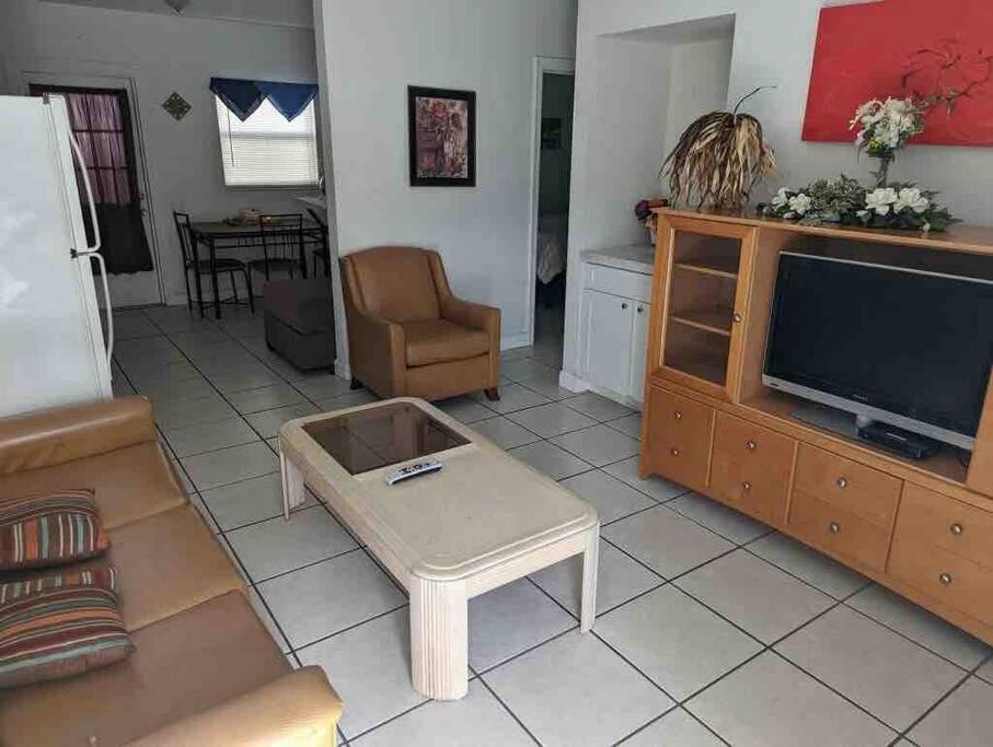 סיינט פיט ביץ' Private One-Bedroom 13-Directly Across From Beach מראה חיצוני תמונה